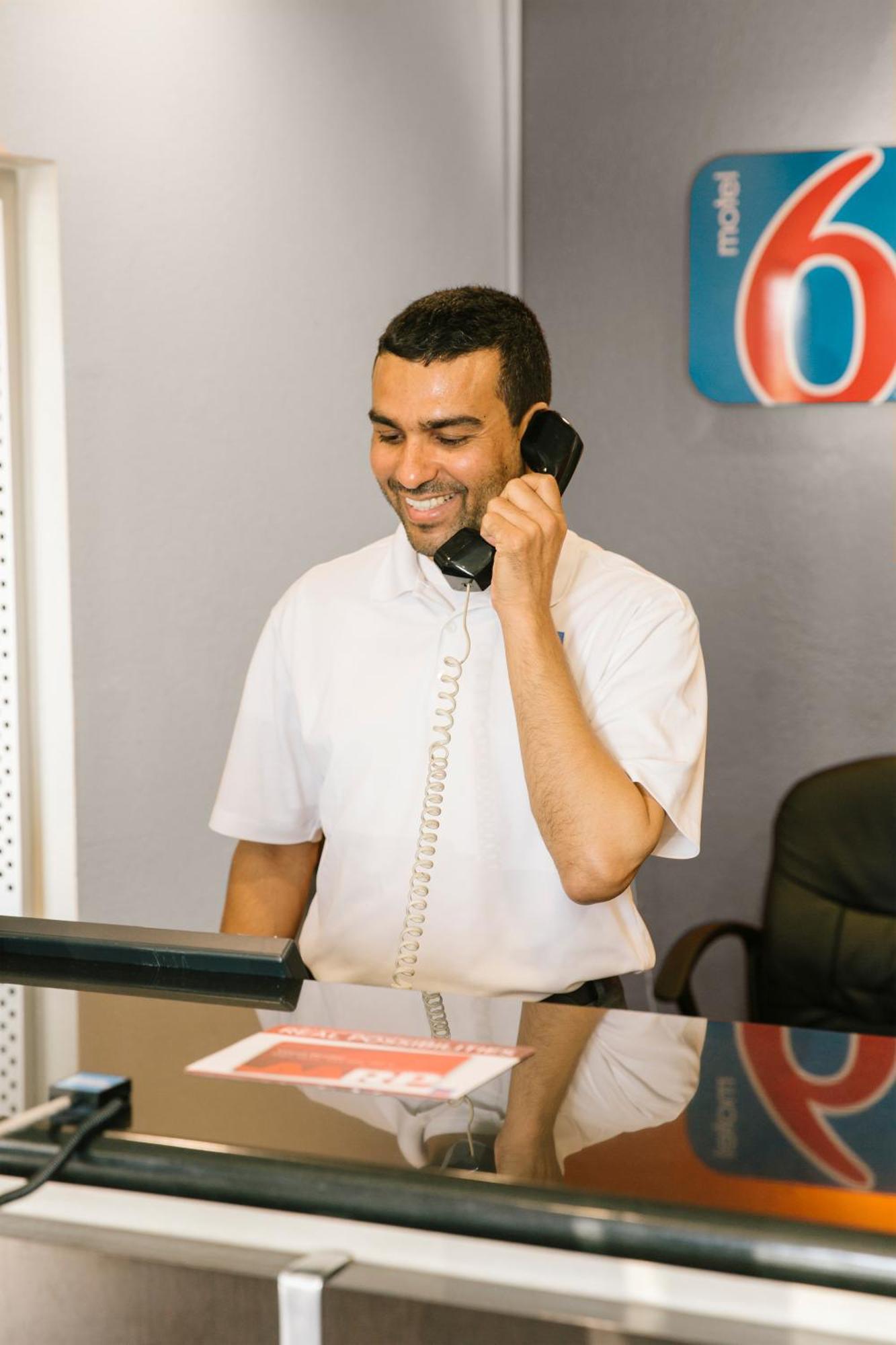 Motel 6-Metropolis, Il Εξωτερικό φωτογραφία