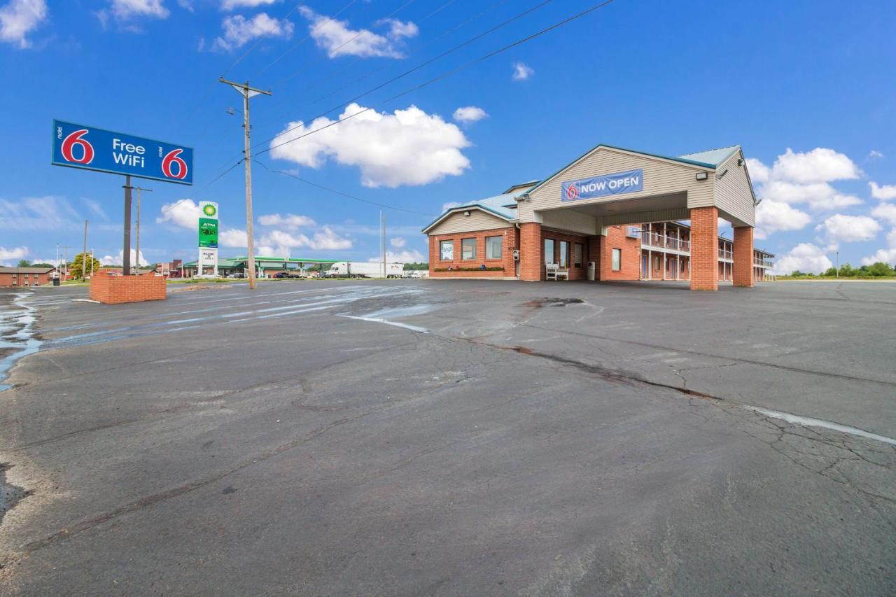 Motel 6-Metropolis, Il Εξωτερικό φωτογραφία